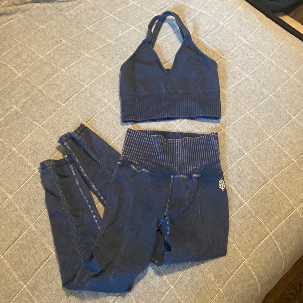 SOLD // Free People movement Good Karma matching set